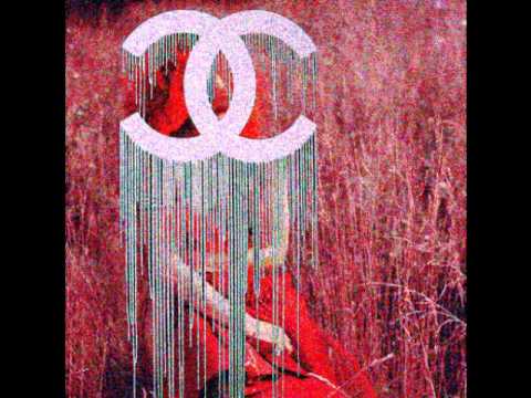 Only Spellz (Rihanna vs. Crystal Castles)