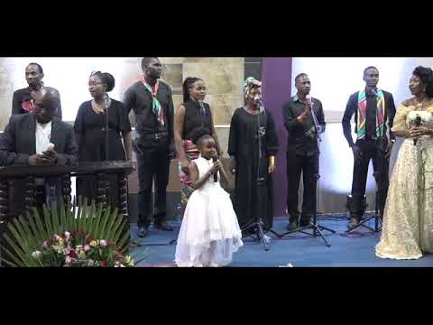 Praise Muli ministering Too much ooh