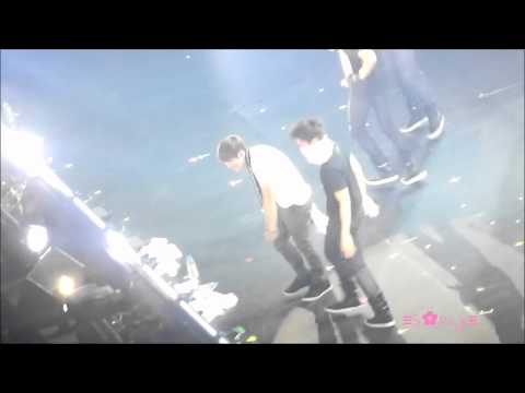 120530 2PM 6 Beautiful Days Concert Encore Taecyeon Junsu Cam 1