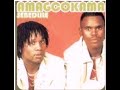 Amagcokama Umgqumeni Uthi Ayhlome