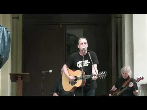 Rio-Reiser-Gedenkfeier auf dem Alten St.-Matthäus-Friedhof in Berlin - TP Presseagentur Berlin