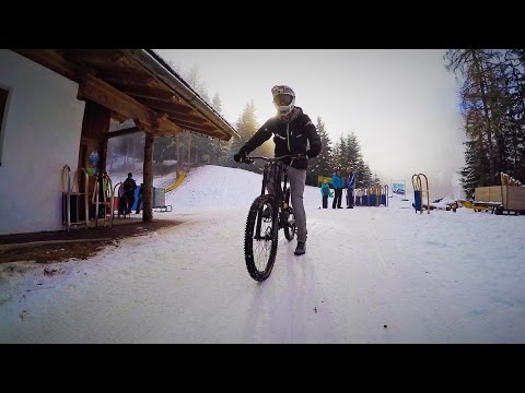 Downhill Riding down a Toboggan Run - Fabio Wibmer