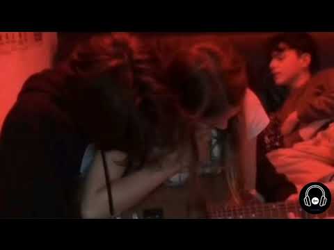 disturbia (speed up) rihanna