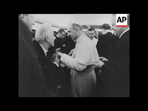 CAN 74 POPE PAUL VI MEETS CLERGY ON BOARD PLANE