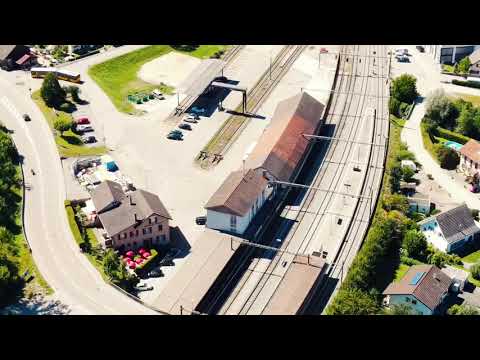 Kevo Drohnrounder.  Dji Mavic Air 2, Zwingen Bahnhof, Kleebodenweg, Muttenz Margelacker