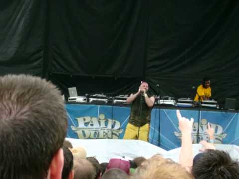 Sage Francis has a freak out at Rock The Bells NYC 2007