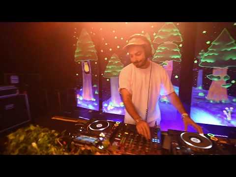 Electric Feels. Indie Rock + Indie Dance Party. ⚡️