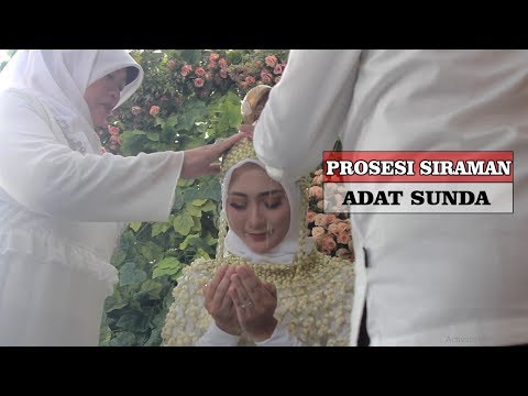 Prosesi Siraman Adat Sunda Paling Khidmat MeNyentuh hATI