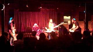 Royal Bangs -- Triccs