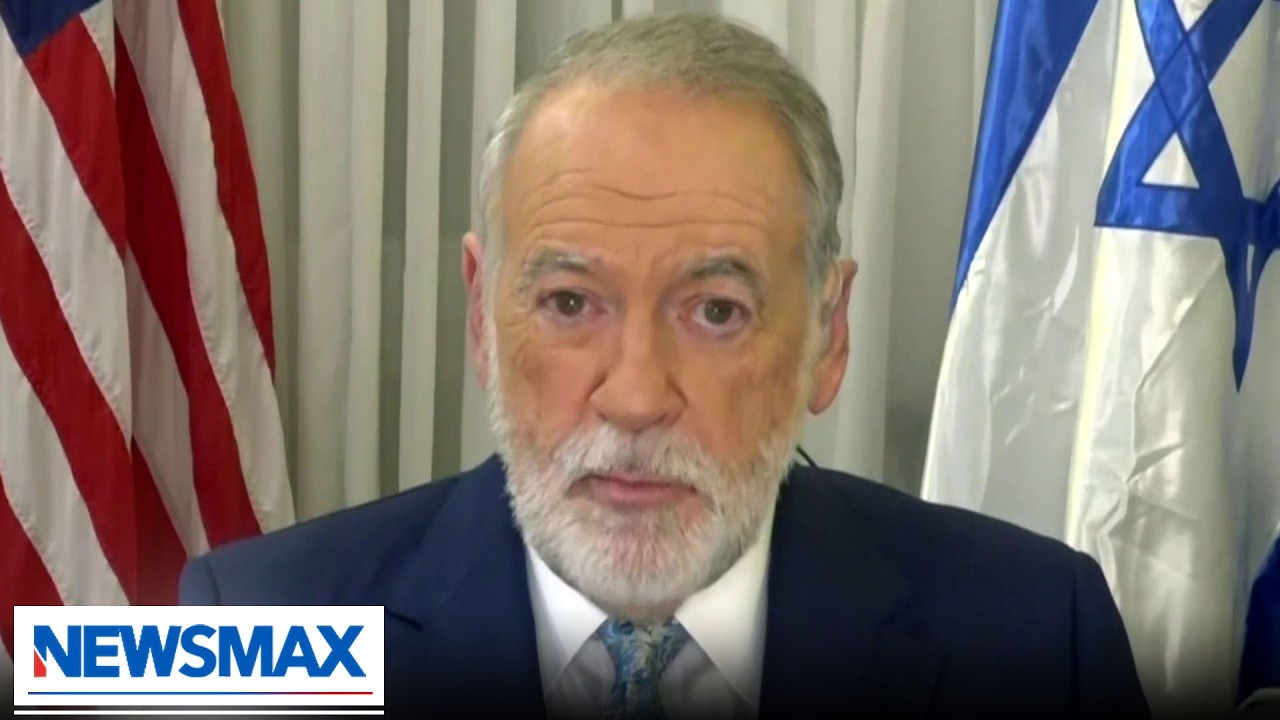Mike Huckabee: How do you hate somebody because they're Jewish? | The Record with Greta Van Susteren
