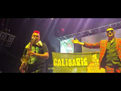 Caligaris en Chile " El amor nunca pasa de moda" Teatro Caupolican 2022