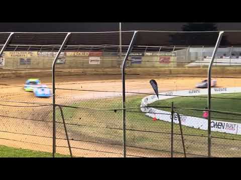 Super Sedans Australian Title B-Main 2 Premier Speedway Warrnambool 21/02/2026