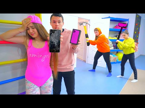 Broke Diana's phone! Who will give a new iPhone to Diana at school?