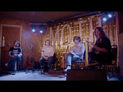 Gwenifer Raymond performs John Fahey's 'Requiem for John Hurt'