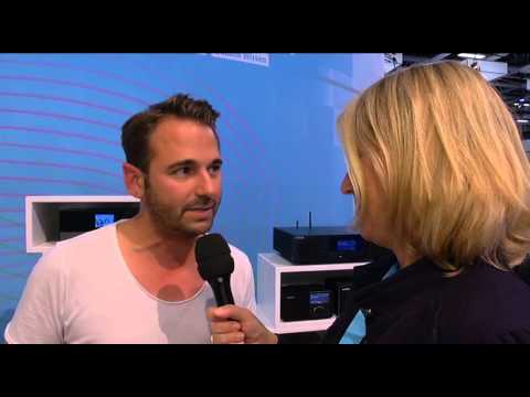 IFA 2014: ARD-Moderator Dennis Wilms erklärt, wie Digitalradio funktioniert