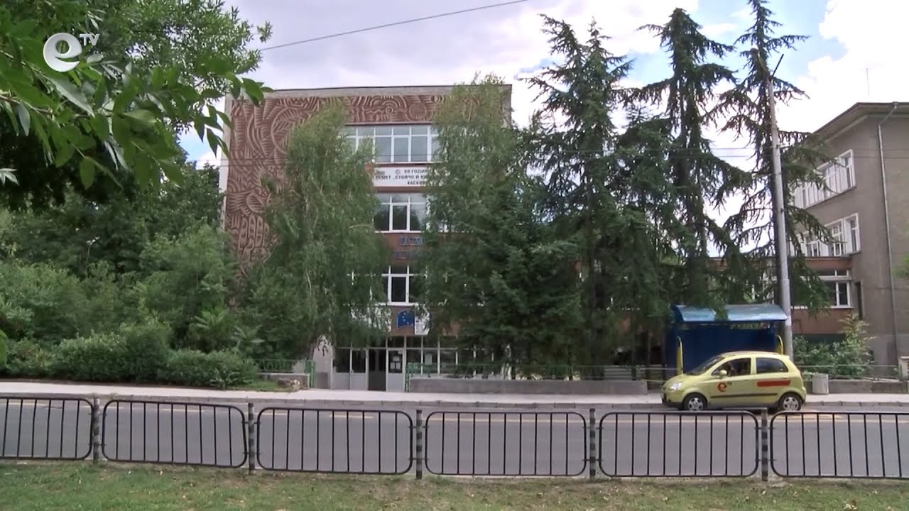 Родители със сигнал до МОН заради цял клас с двойки на матурите