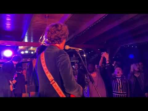 Don’t look back in anger - The Wine Brothers