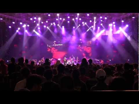 Glenn Fredly - Akhir Cerita Cinta ~ Terserah @ Jakarta Fair 2012 [HD]