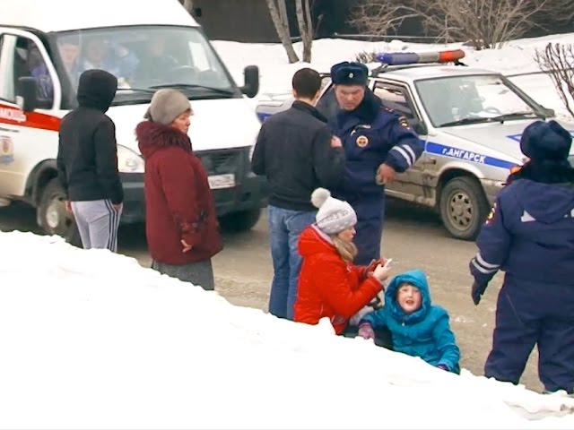 Школьница попала под машину