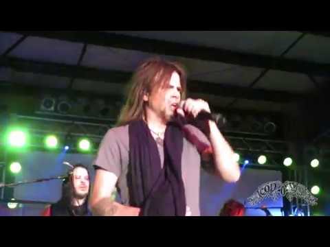 Queensryche - Eyes of a Stranger @ BMI Versailles OH 06/23/2018 Dedication to Vinnie Paul