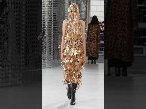 Models VS BLACKPINK Wearing Them #jennie #lisa #rosé #jisoo #blackpink #shorts