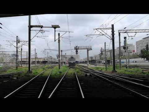 EA1 292 paraseste Gara Bucuresti Nord cu trenul IR 1633 (Bucuresti Nord - Brasov) (12.04.2019)