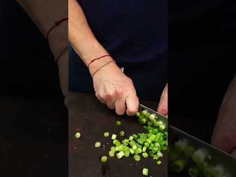 Broccoli Crunch Salad #recipe