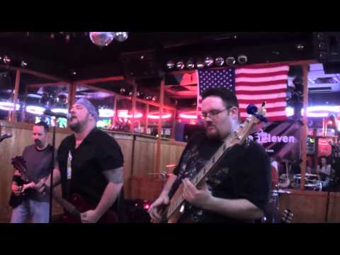 Volume Eleven - My Apology (Live @ Final Score Bar and Grill)