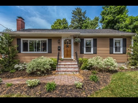 51 Forest St, Reading MA - Maureen E. Giuliano - Tel 617-281-4615