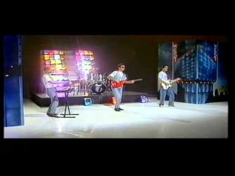 La Mans Veles-Devojkite okolu nas