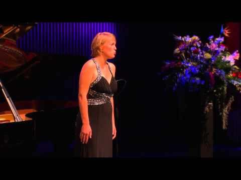 49th IVC 2012 Finals with piano | Rabea Kramp (soprano), Hans Adolfsen (pianist)