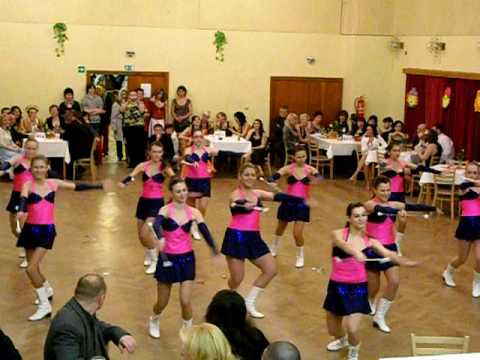 Bambelinky - Ples 1. Zš