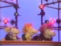 Sesame Street Important With The Oinker Sisters