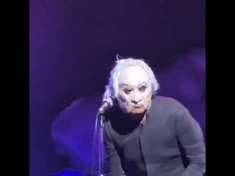 THE MUSICAL BOX, perfoming " The Musical Box ".