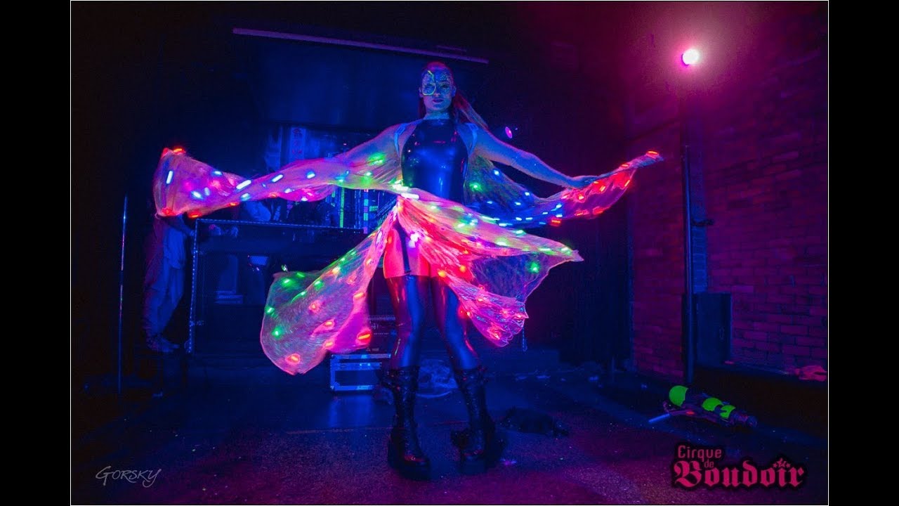 Promotional video thumbnail 4 for Lilith Wings (fire dancer)