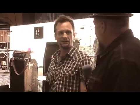 Justin Chancellor of TOOL rig (from Dunlop TV)