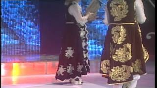 Vajzat E Shkupit - Me Def, Me Shuplak