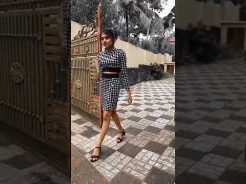 Life Living and Nature || expression queen || nivedya Official || queen of kerela❤️