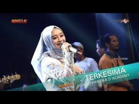 EGA NOVIANTIKA terkesima OM ADELLA suaranya ma nyus