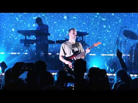 Tom Misch at Shepard's Bush Nov 2018 plus special guests Loyle Carner and Zak Abel