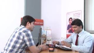 How to Sell Products to Customers When They Come to the Bank:  Roleplay ICICI Bank