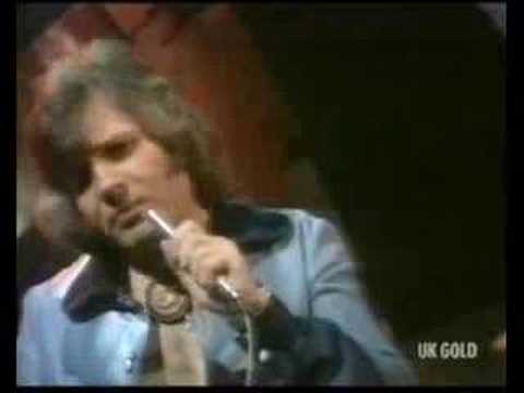 THE DOOLEYS - THINK I'M GOING TO FALL IN LOVE WITH YOU