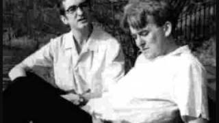 The Bluebells - Happy Birthday (Turn Gold)