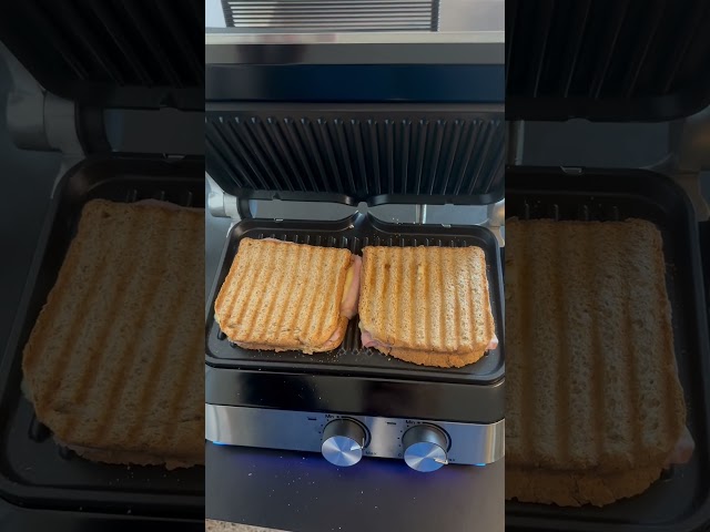 Vidéo teaser pour "Trisa Doppelplatten Grill Prime Panini Test | Test d’appareil de cuisine par Yara"