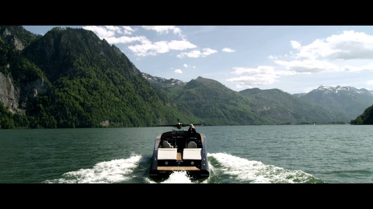 "Meet me at the lake" starring the Frauscher 1017 GT