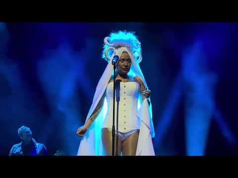 Lady Blackbird-I Am What I Am/Let Not @ The London Palladium, 30th Jan 2025