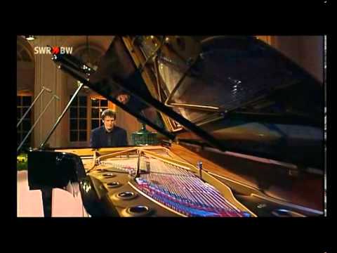 Boris Berezovsky plays Charlie Chaplin's Waltz from 'City Lights'