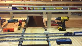 Ho scale train lay out with kato track