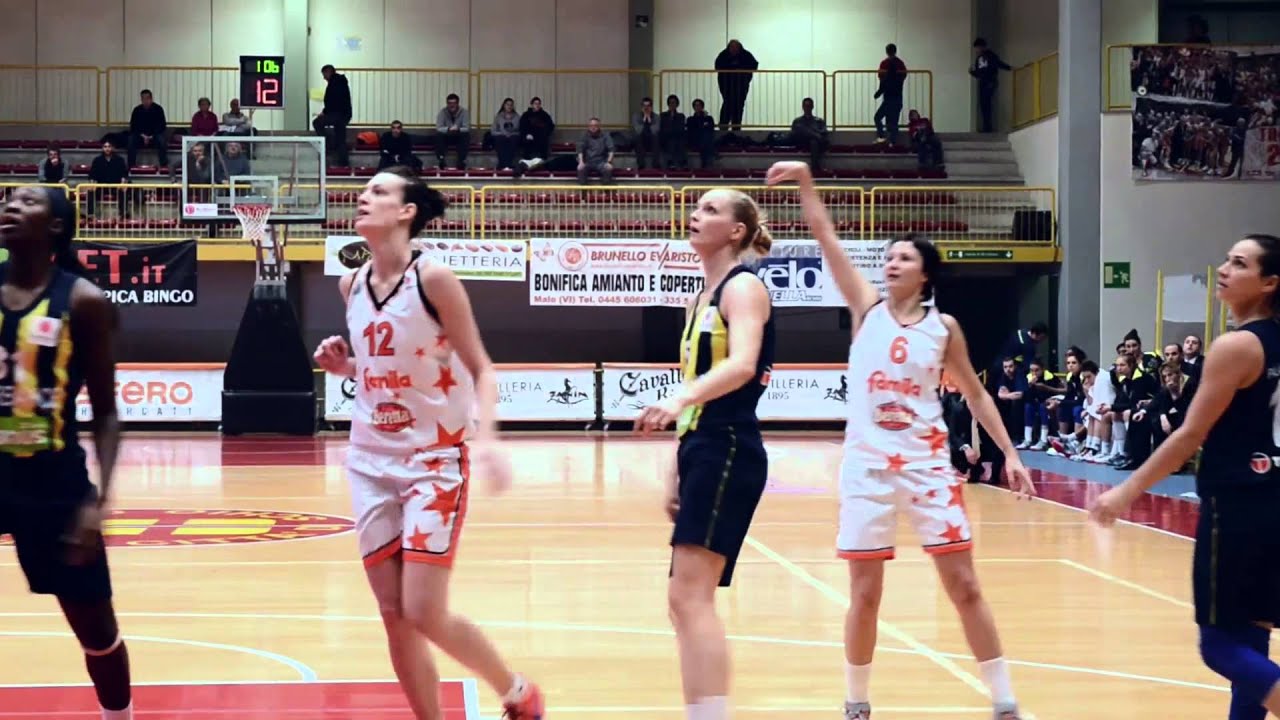 SHE GOT GAME - OFFICIAL TRAILER ENG