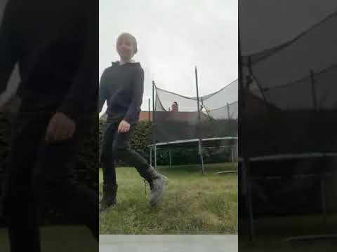 Snurrar in Räkan i toapapper.